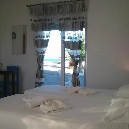 Kiotari Beach Apartments アパート *